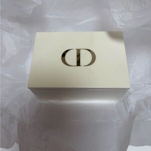 Dior Beauty Box and Cotton Pads NWOT